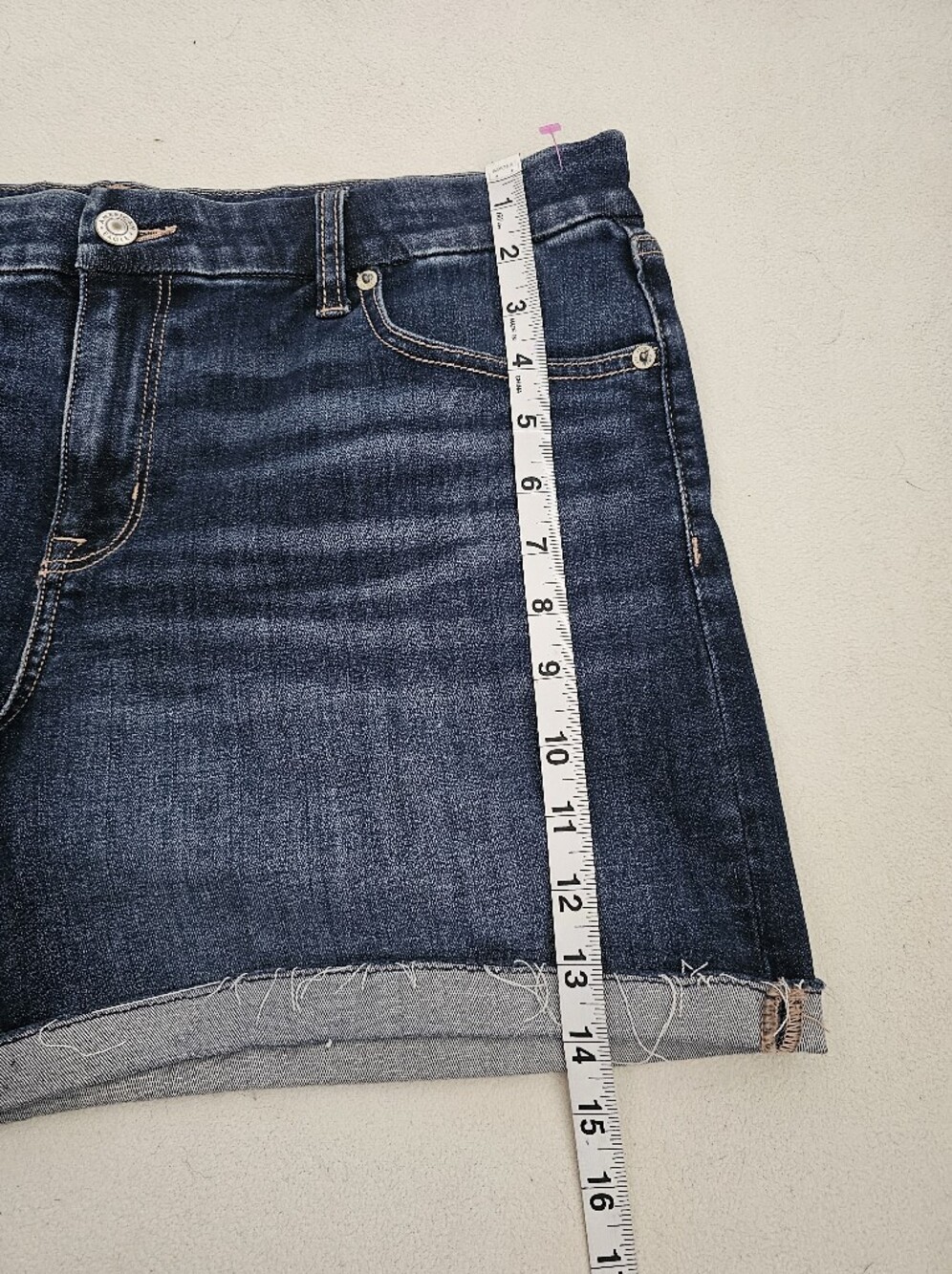 NEW!  AMERICAN EAGLE Wms Cutoff Shorts High-Rise STRETCH Curvi-Midi SZ 16. - Picture 10 of 14
